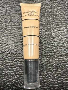 Merle Norman CC Cream Broad Spectrum SPF 30 - Almond 1.25 oz NWOB